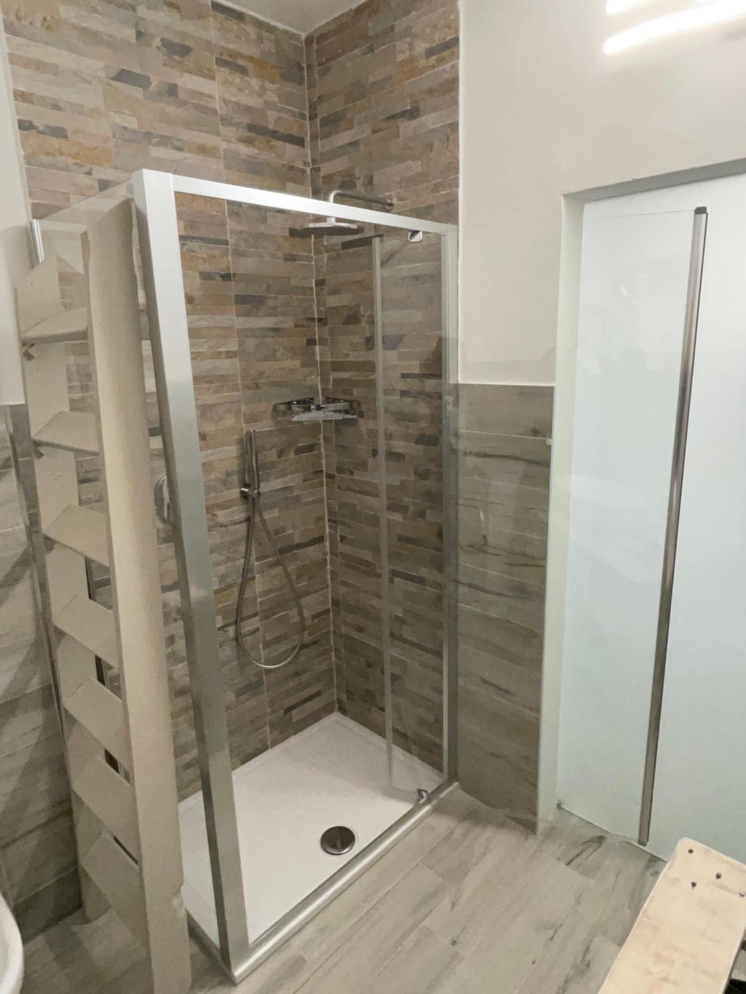 Holiday House Ancona Bagian luar foto